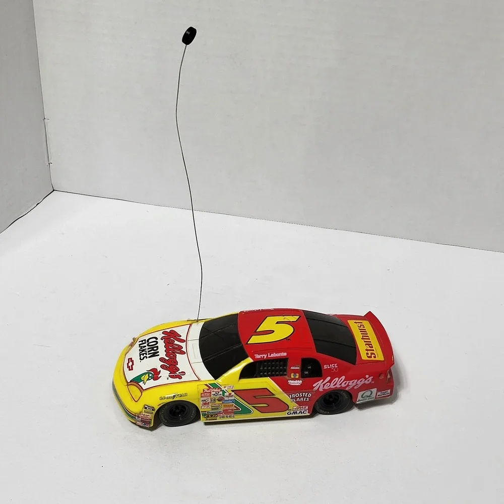 Vtg 1997 Toy Biz Terry Labonte 5 Kelloggs Corn Flakes RC Car Chevy No Remote *